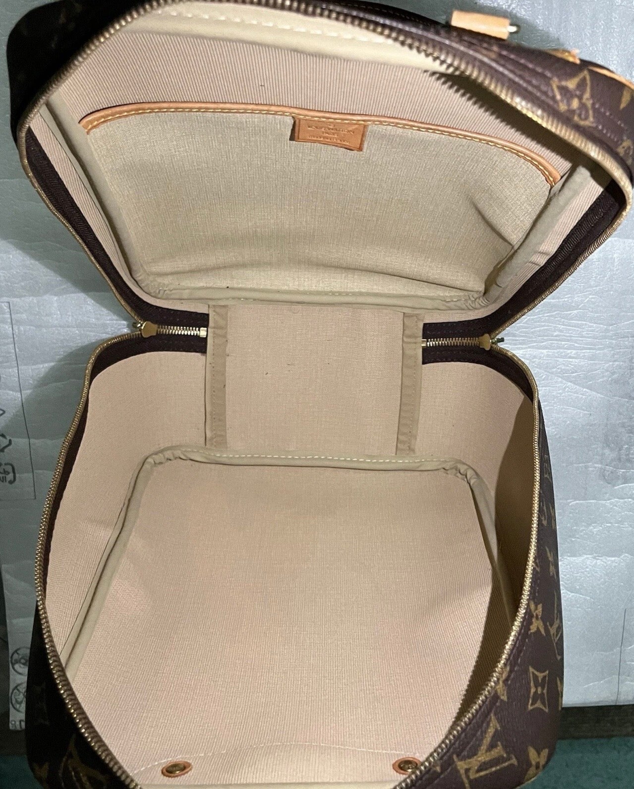 Authentic Louis Vuitton Monogram Excursion Shoe Bag