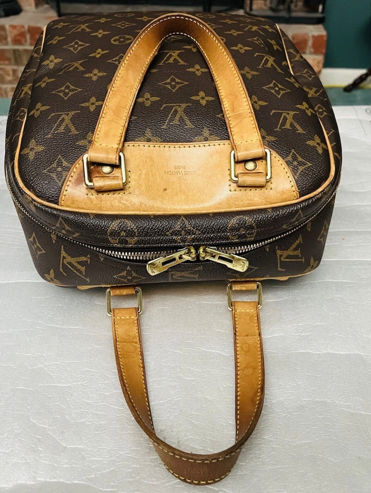 Authentic Louis Vuitton Monogram Excursion Shoe Bag